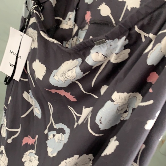 New RVCA button front halter dress - Picture 5 of 5